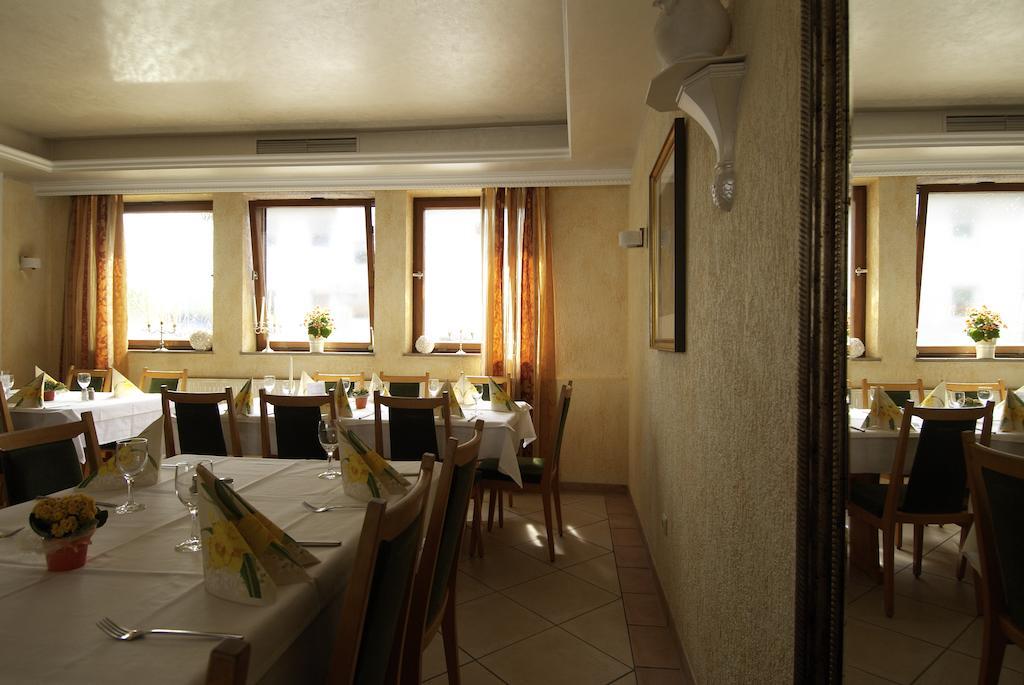 Hotel Regina Zirndorf Dış mekan fotoğraf