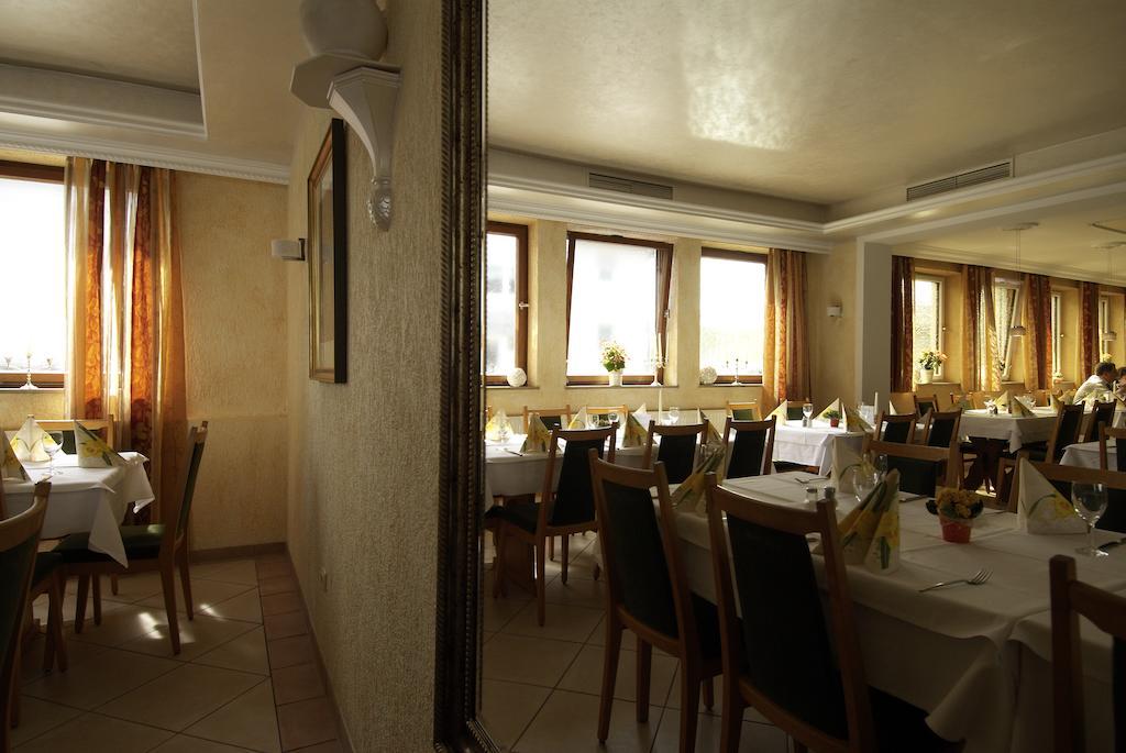 Hotel Regina Zirndorf Dış mekan fotoğraf